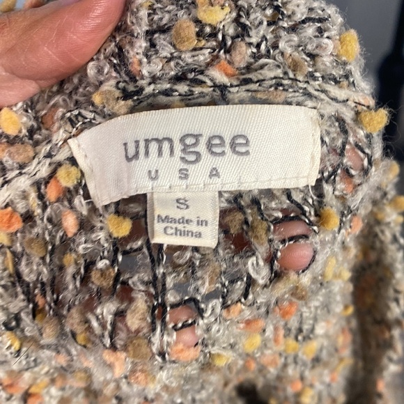 Umgee Boho Chunky Knit Cold Shoulder Sweater Dress - Picture 6 of 7